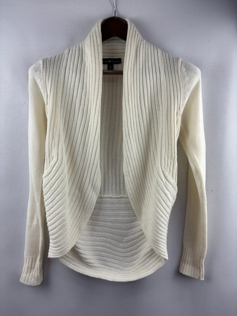 Women’s Derek Heart Small Cream Knit Cardigan
